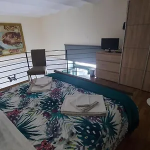  Holiday home Casa Sabina Italy